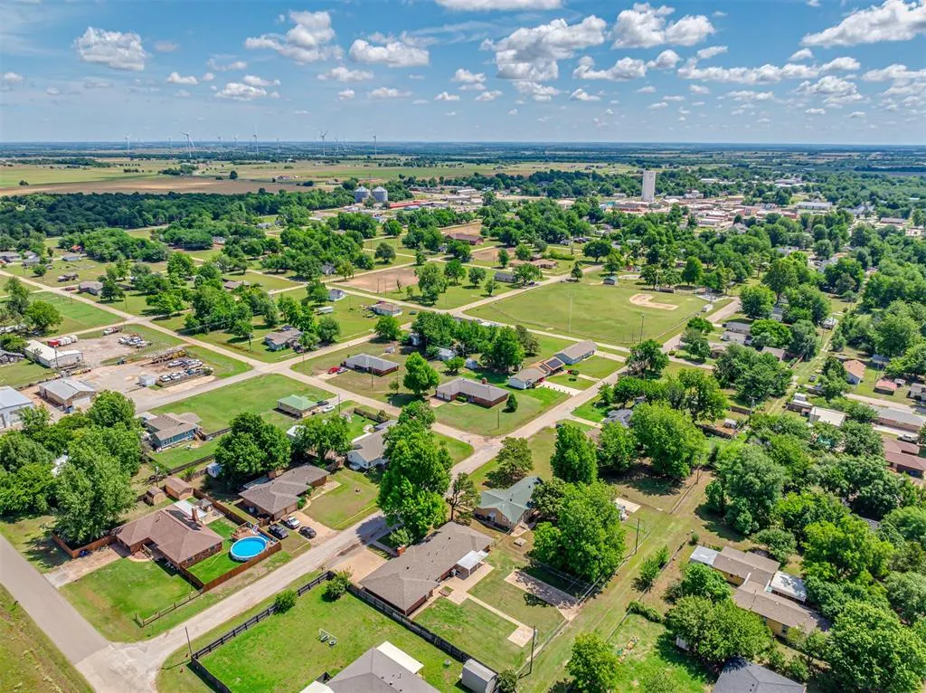 Photo 47 — 703 W Adams Street, Crescent, OK 73028