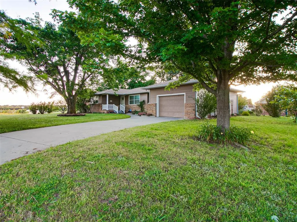 Photo 3 — 102 Sooner Drive, Stroud, OK 74079