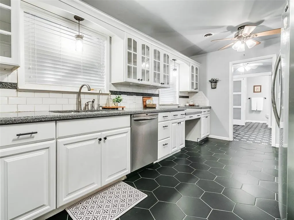 Photo 17 — 102 Sooner Drive, Stroud, OK 74079