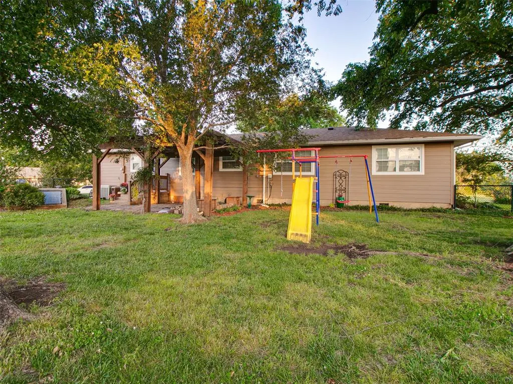 Photo 38 — 102 Sooner Drive, Stroud, OK 74079