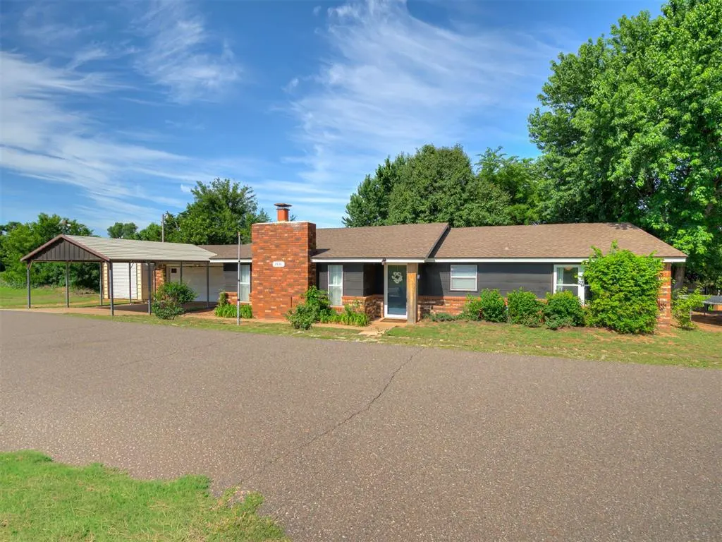 Front exterior — 2031 Ken's Circle, Crescent, OK 73028
