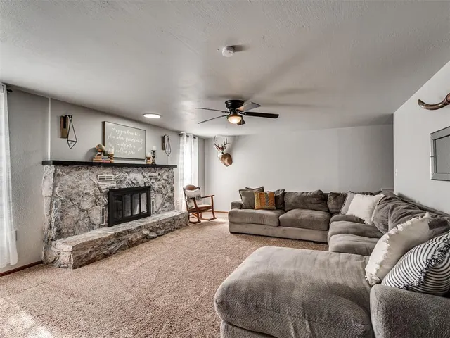 Photo 6 — 2031 Ken's Circle, Crescent, OK 73028