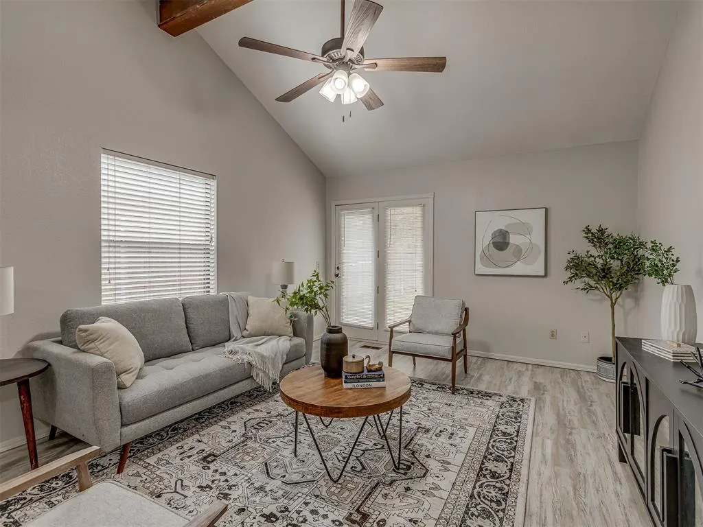 Photo 10 — 508 W 9th Street, Edmond, OK 73003