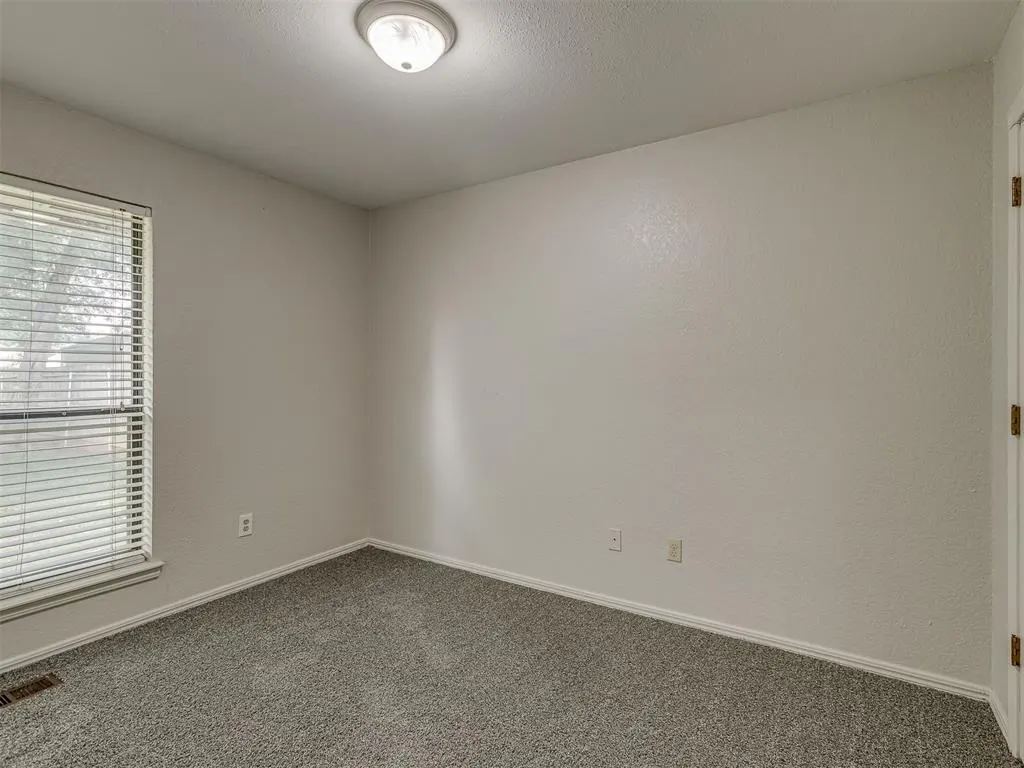 Photo 30 — 508 W 9th Street, Edmond, OK 73003