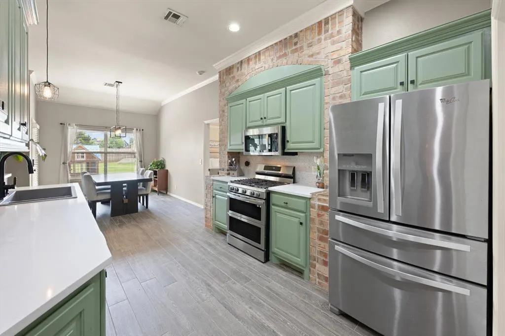 Photo 6 — 2500 Ozark Trail, Edmond, OK 73003