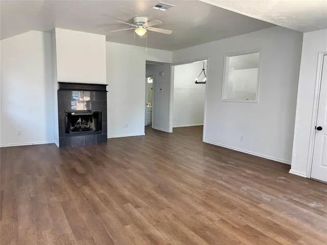 Photo 4 — 223 W 6th Street, Edmond, OK 73003