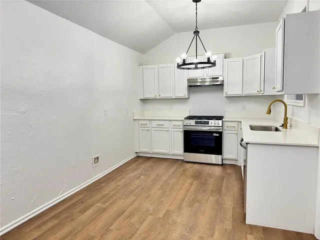 Photo 6 — 223 W 6th Street, Edmond, OK 73003