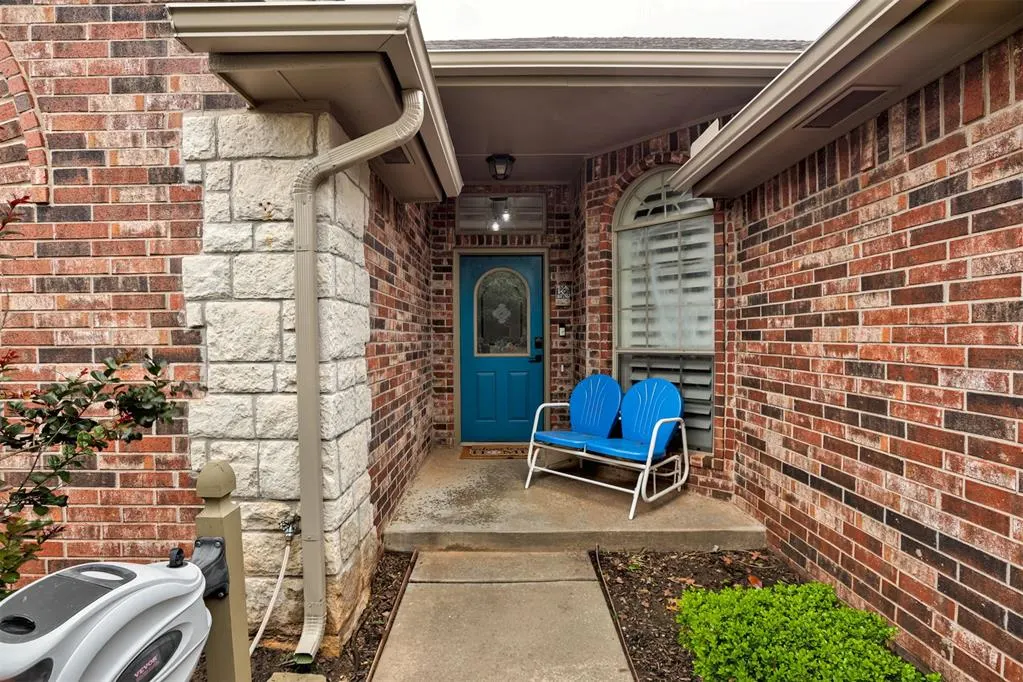 Photo 4 — 16120 Rim Road, Edmond, OK 73013