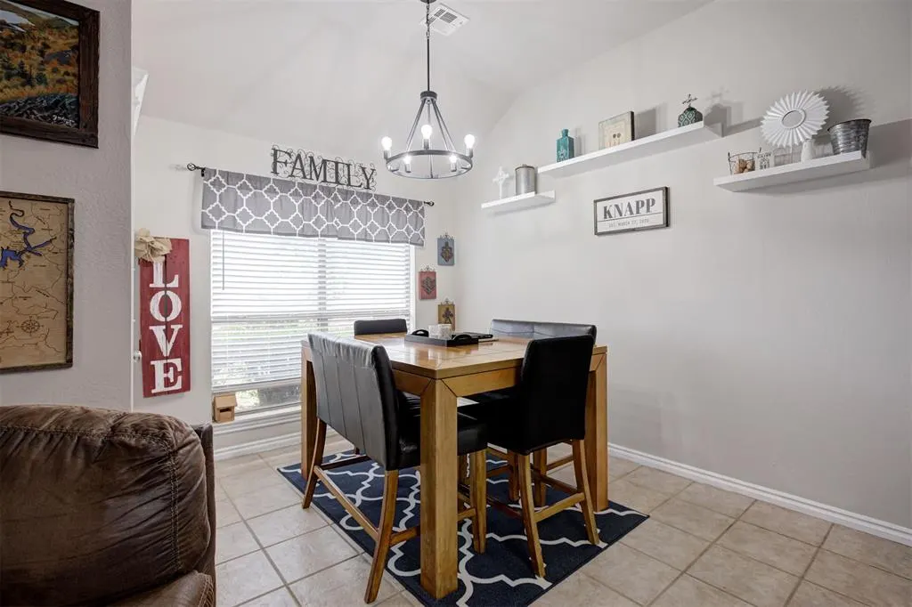 Photo 10 — 16120 Rim Road, Edmond, OK 73013