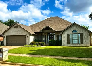 Sold home at 2004 Del Simmons Drive