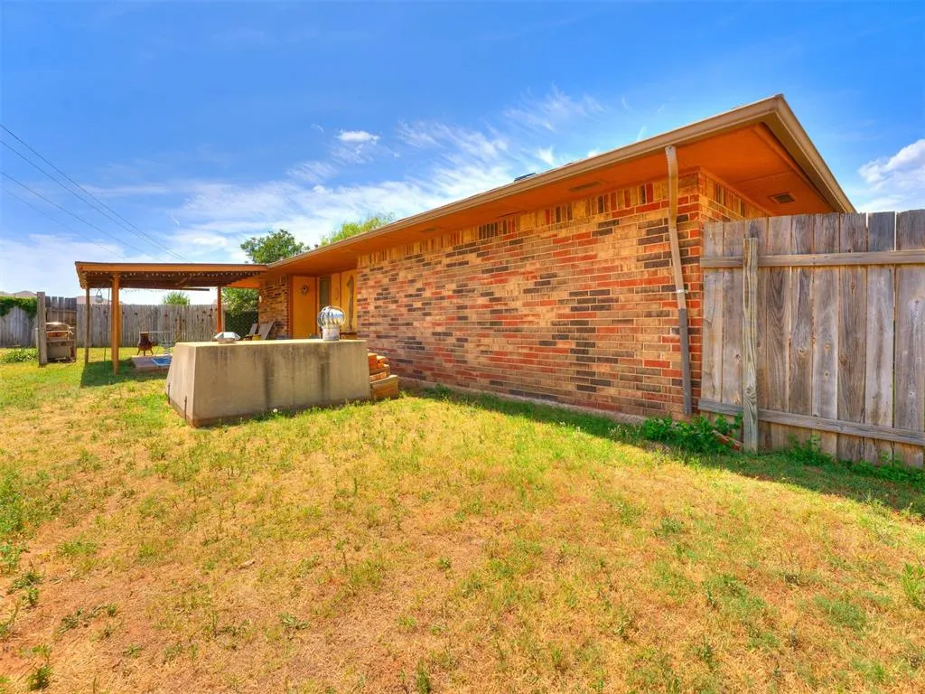 Photo 31 — 12000 SW 7th Street, Yukon, OK 73099