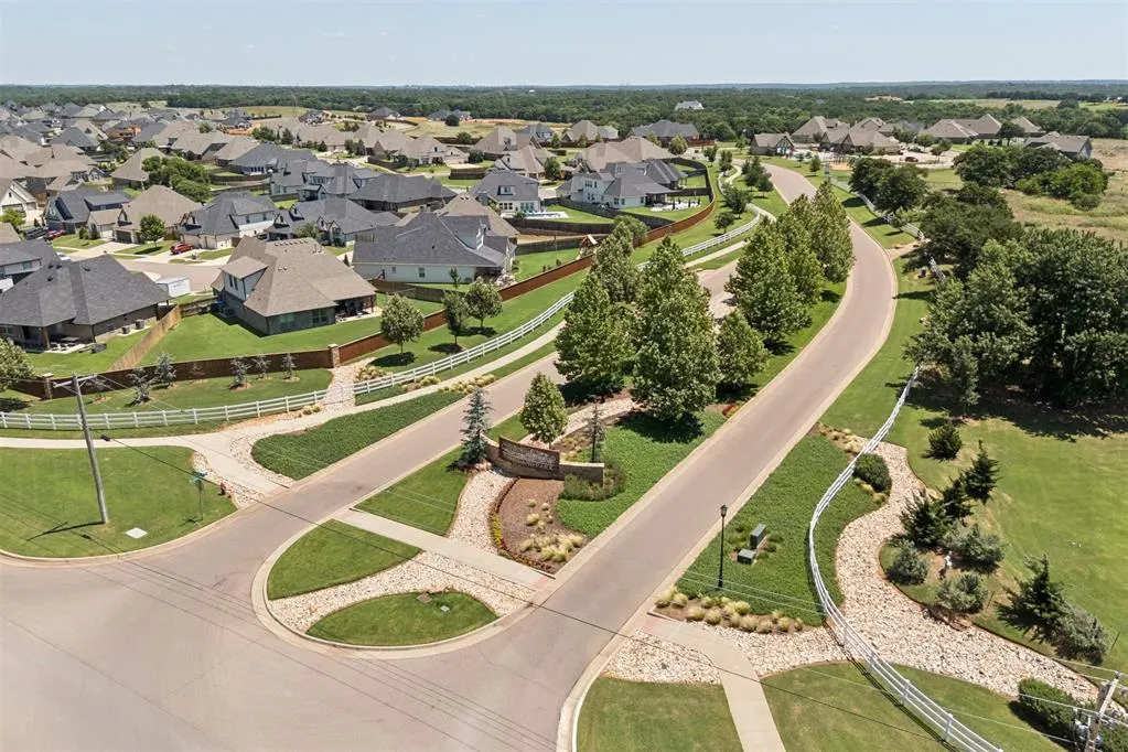 Photo 39 — 8701 Beechgrove Drive, Arcadia, OK 73007