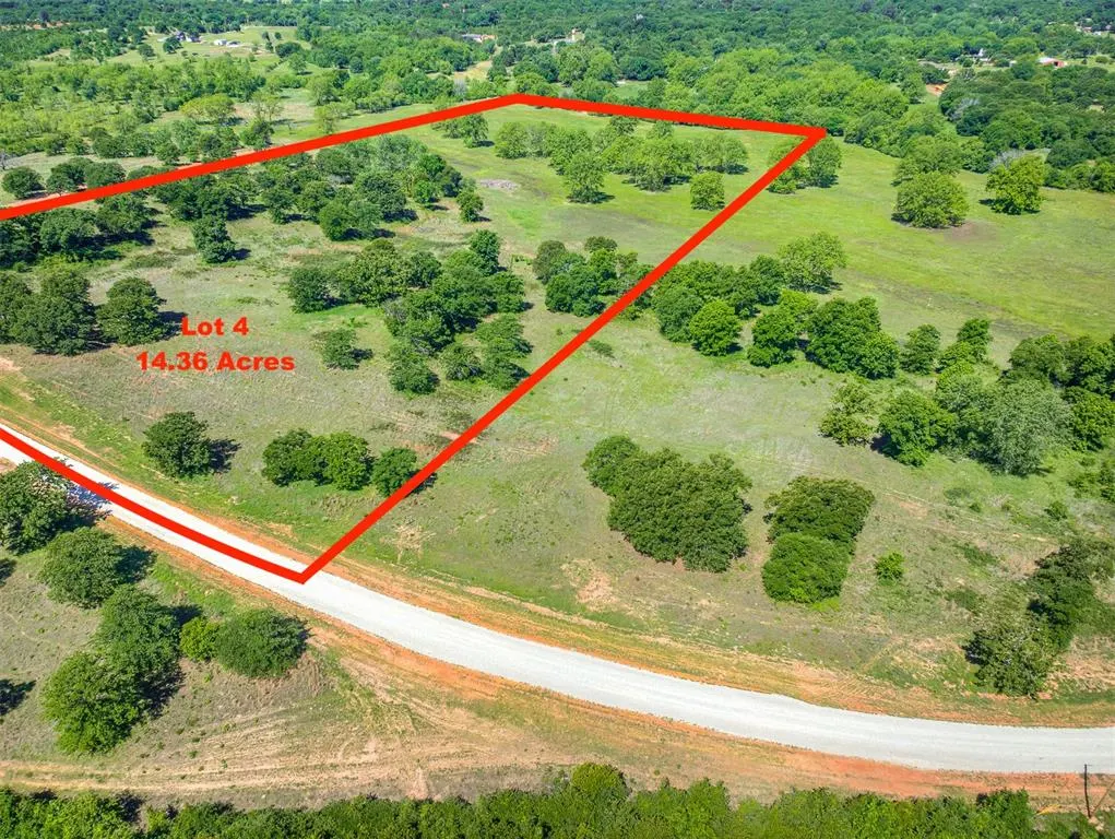 Photo 2 — 3708 Baxter Lane, Norman, OK 73026
