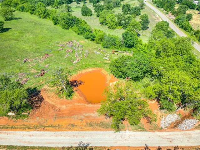 Photo 4 — 3708 Baxter Lane, Norman, OK 73026