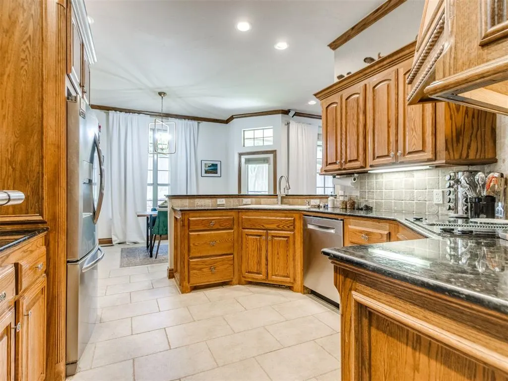 Photo 13 — 1817 Olde Depot Drive, Edmond, OK 73034