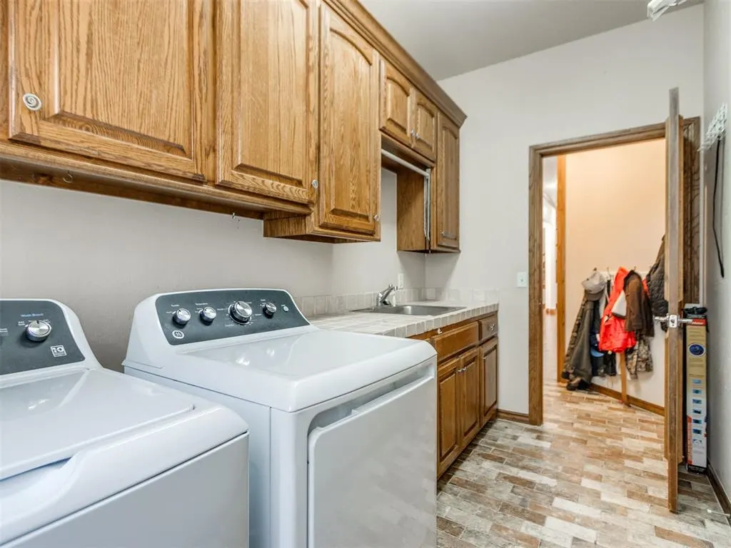 Photo 24 — 1817 Olde Depot Drive, Edmond, OK 73034
