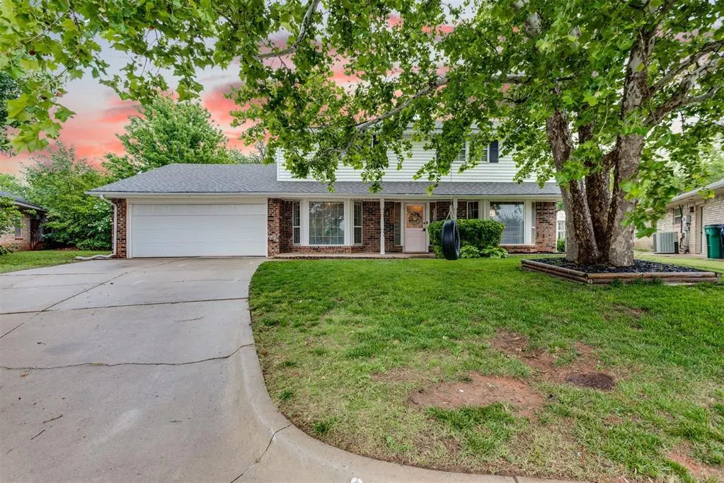 Photo 2 — 2400 NW 118th Street, Oklahoma City, OK 73120
