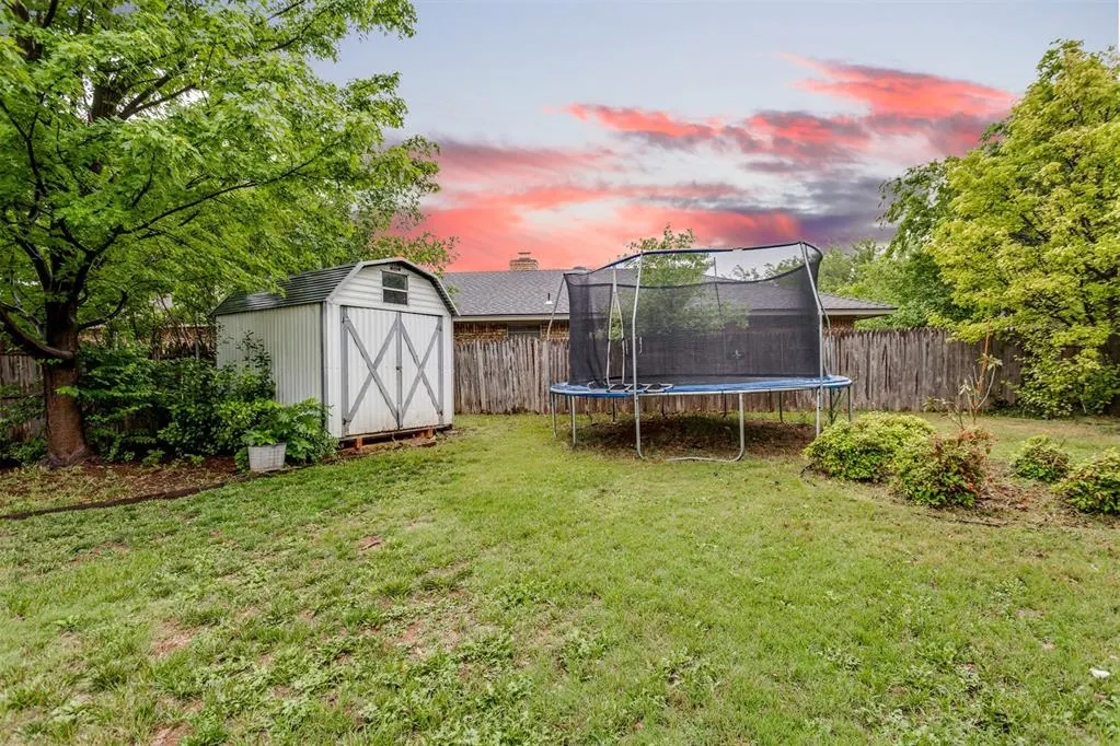 Photo 48 — 2400 NW 118th Street, Oklahoma City, OK 73120