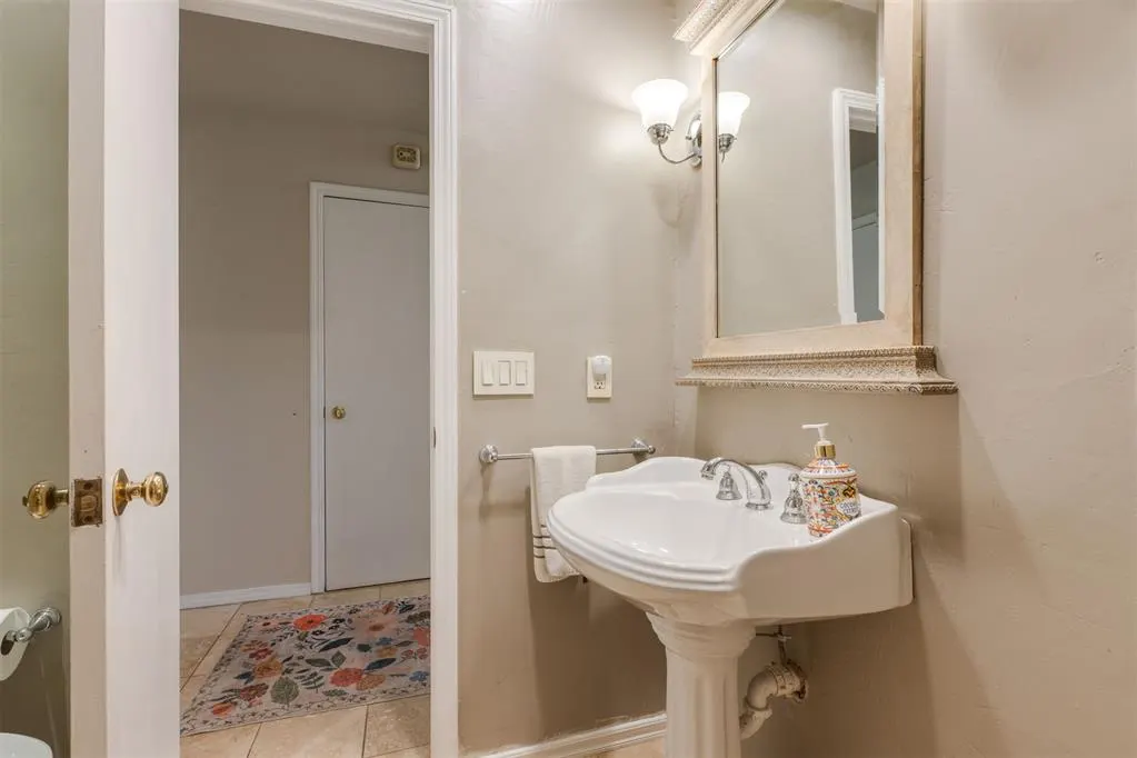Photo 42 — 7601 N Ann Arbor Avenue, Oklahoma City, OK 73132