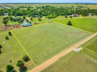 Sold home at 00000 Cedar Ridge Drive