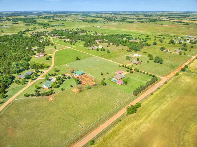 Photo 5 — 00000 Cedar Ridge Drive, Cashion, OK 73016