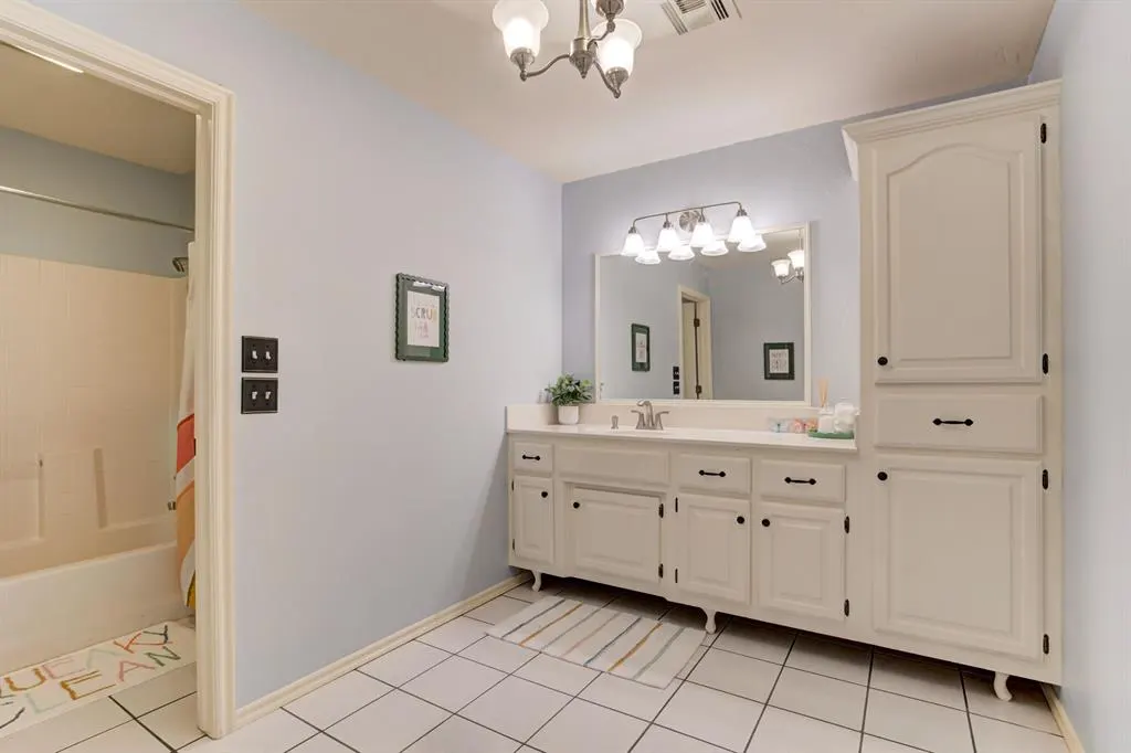 Photo 37 — 1120 Torre Pines Court, Yukon, OK 73099