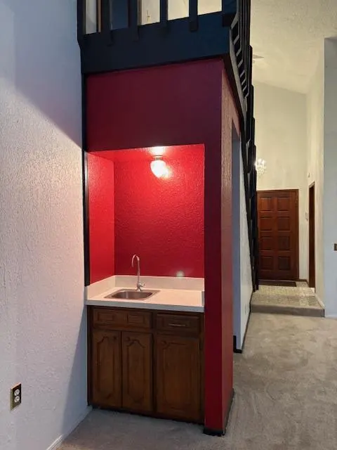 Photo 4 — 12216 Cork Road, Oklahoma City, OK 73162