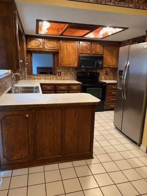 Photo 6 — 12216 Cork Road, Oklahoma City, OK 73162