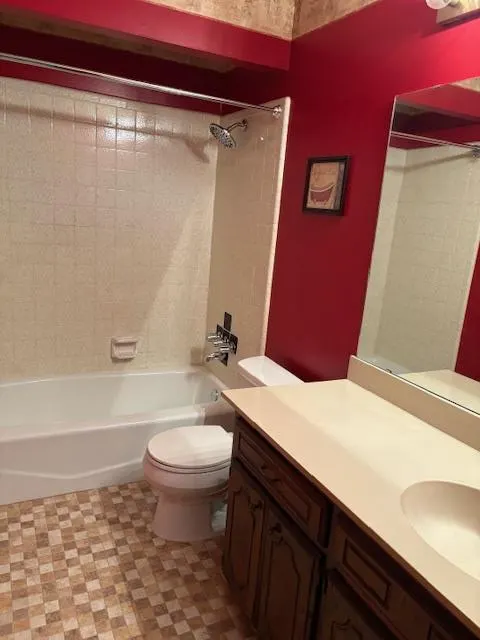 Photo 17 — 12216 Cork Road, Oklahoma City, OK 73162