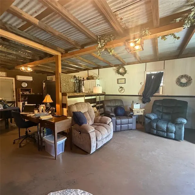 Photo 7 — 508 Clay Street, Broken Bow, OK 74728