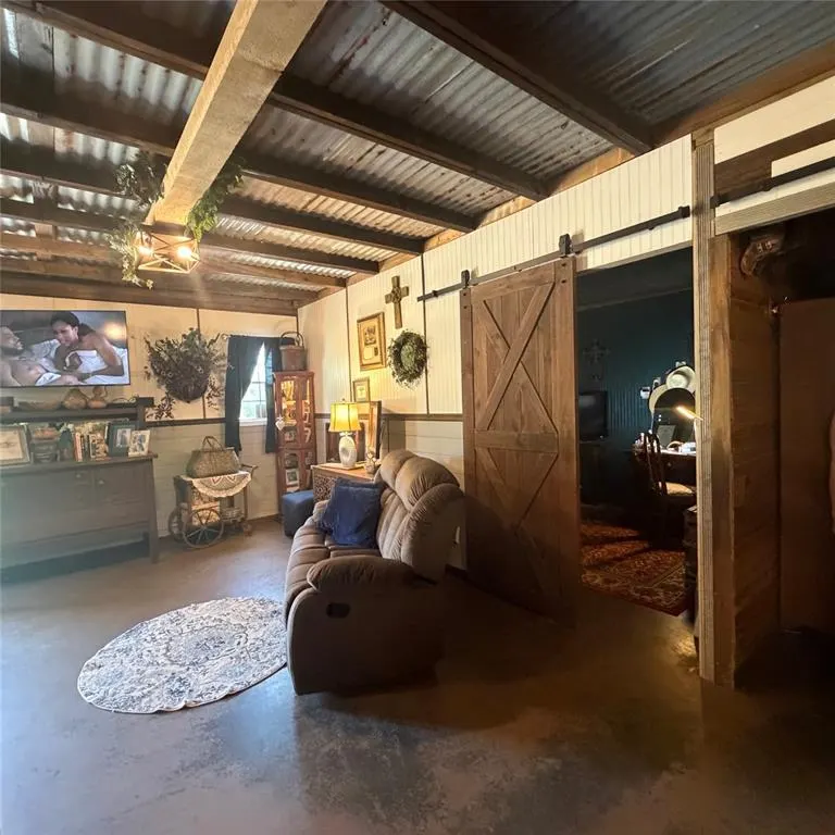 Photo 9 — 508 Clay Street, Broken Bow, OK 74728