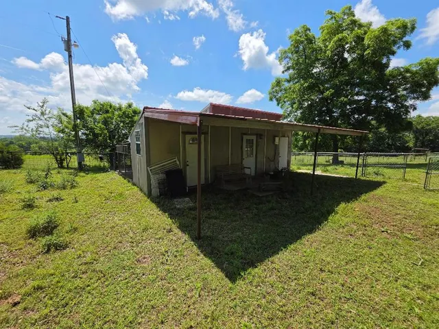 Photo 8 — 386003 E Old 62 Highway, Weleetka, OK 74880