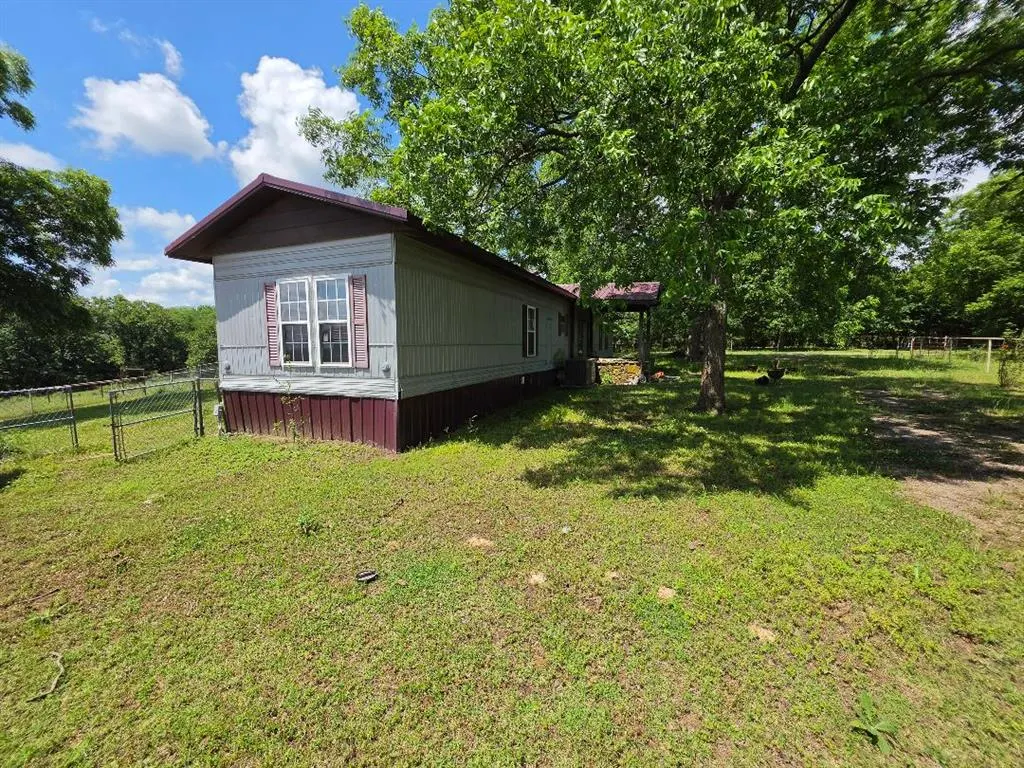 Photo 9 — 386003 E Old 62 Highway, Weleetka, OK 74880