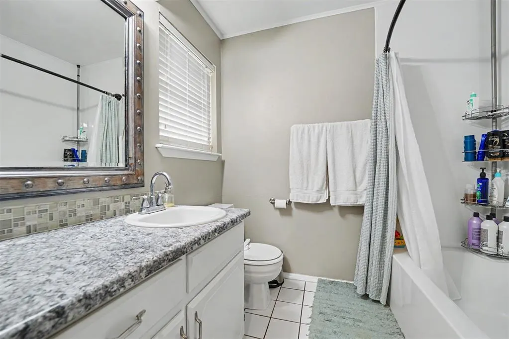 Photo 26 — 717 Windsor Drive, Altus, OK 73521