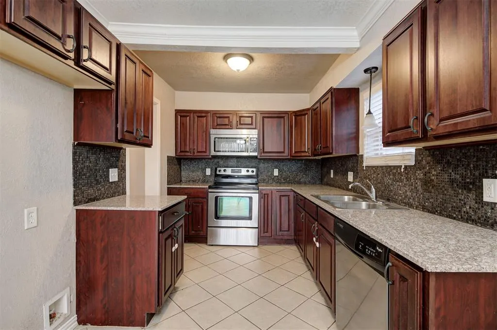 Photo 10 — 6417 NW 63rd Street, Oklahoma City, OK 73132