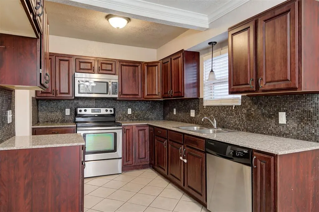 Photo 11 — 6417 NW 63rd Street, Oklahoma City, OK 73132