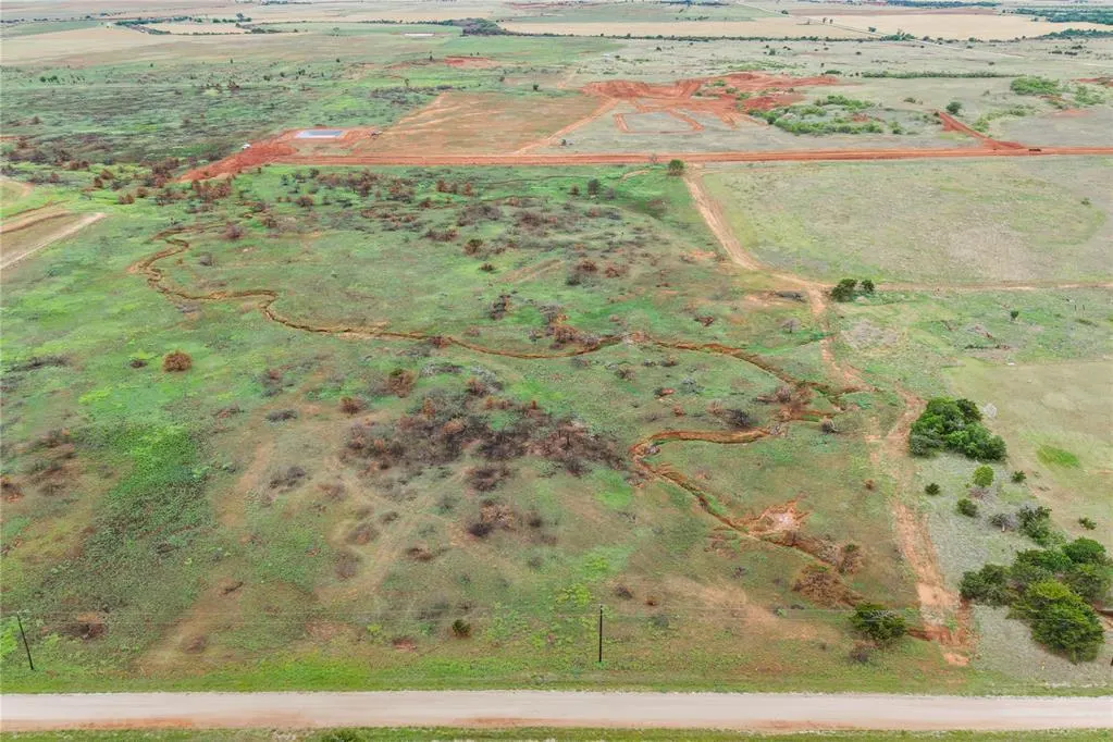 Photo 5 — 260267 E 680 Road, Hitchcock, OK 73744