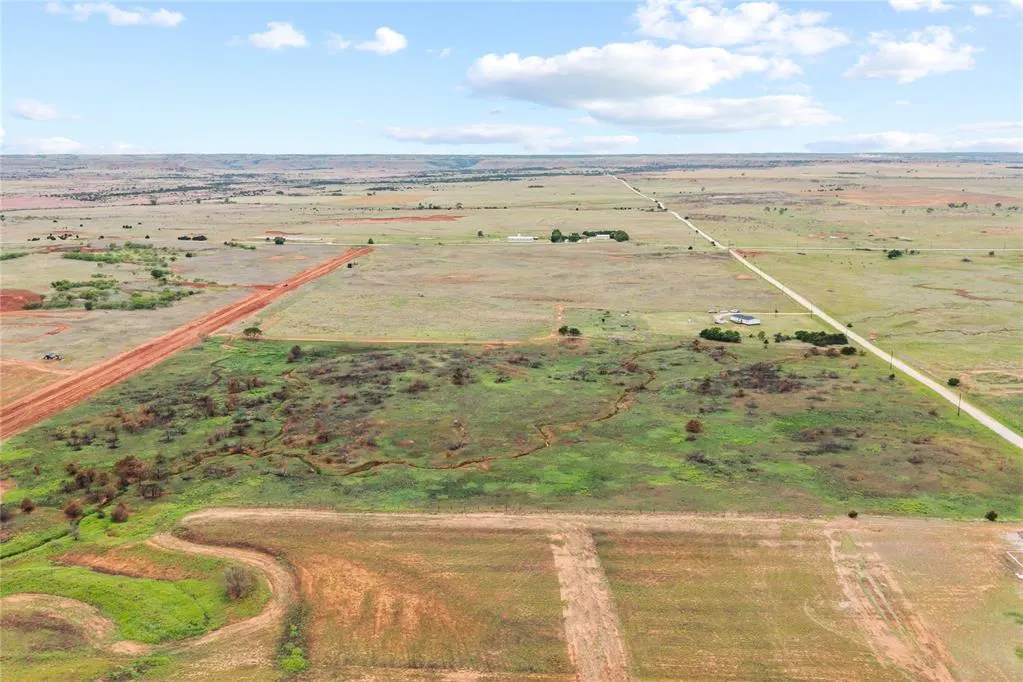 Photo 7 — 260267 E 680 Road, Hitchcock, OK 73744