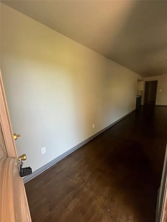 Photo 5 — 3604 N Willow Springs Drive, Oklahoma City, OK 73112