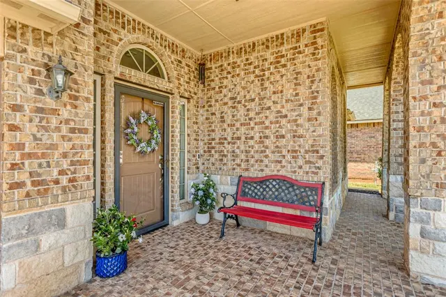 Photo 2 — 3400 NW 176th Street, Edmond, OK 73012