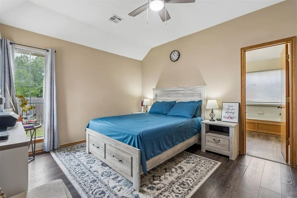 Photo 8 — 505 Oakdale Drive, Enid, OK 73703