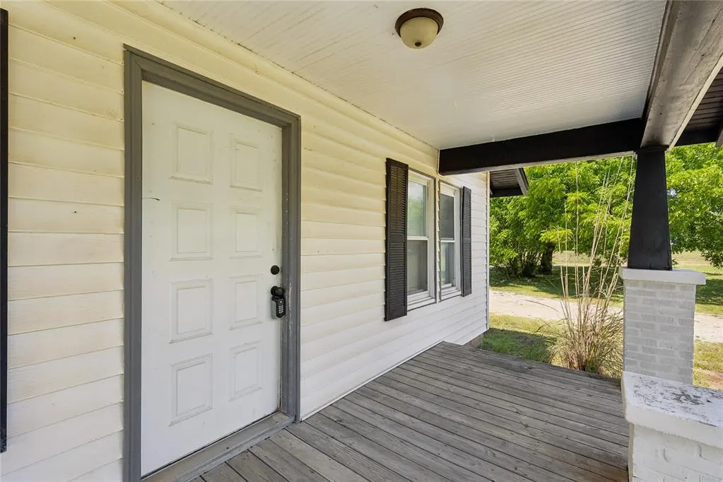 Photo 7 — 806 S 13th Street, Tecumseh, OK 74873