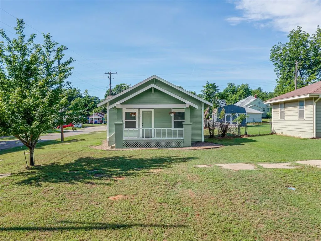 Photo 12 — 1801 W Warner Avenue, Guthrie, OK 73044