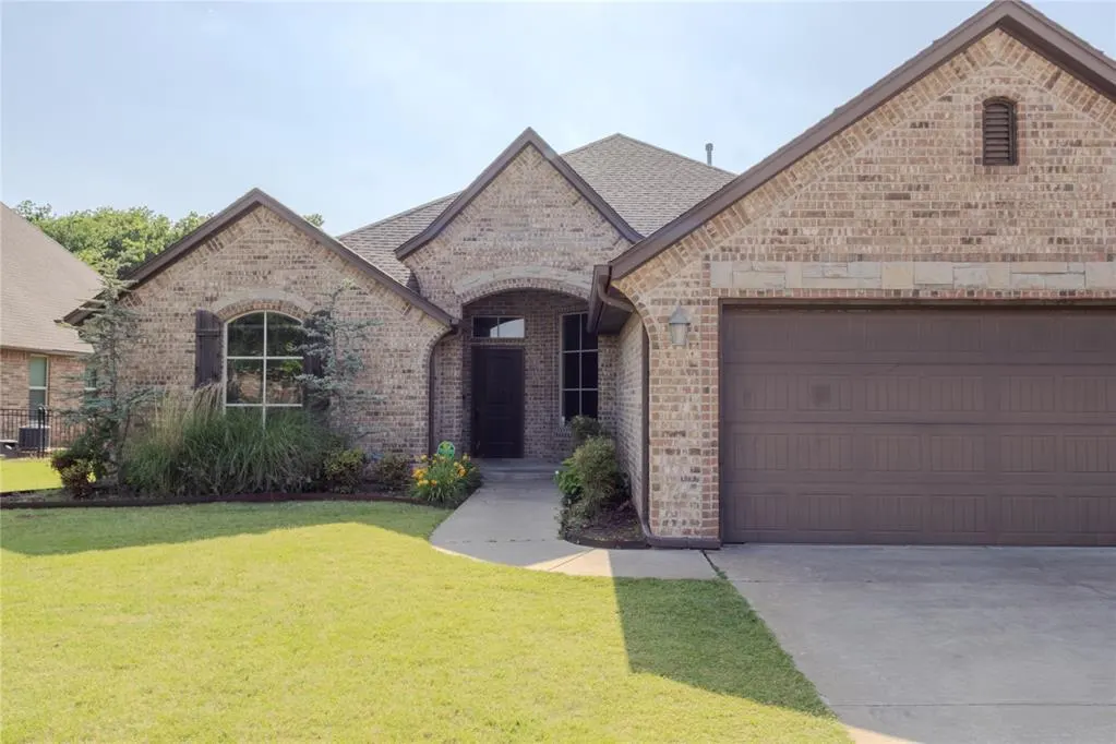 Photo 3 — 14101 S Independence Avenue, Oklahoma City, OK 73170