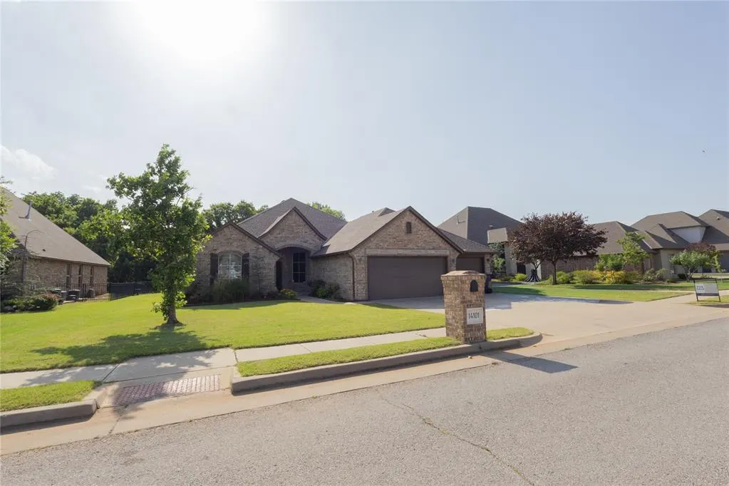 Photo 4 — 14101 S Independence Avenue, Oklahoma City, OK 73170