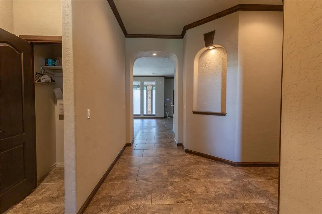 Photo 9 — 14101 S Independence Avenue, Oklahoma City, OK 73170