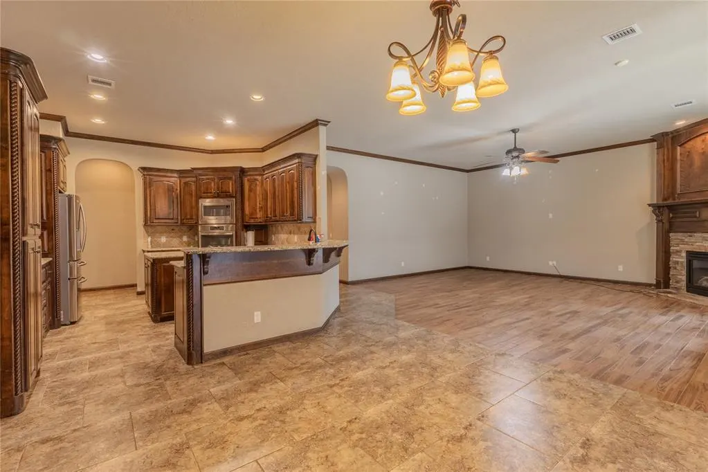 Photo 17 — 14101 S Independence Avenue, Oklahoma City, OK 73170