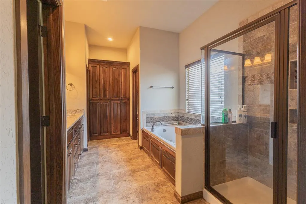 Photo 24 — 14101 S Independence Avenue, Oklahoma City, OK 73170