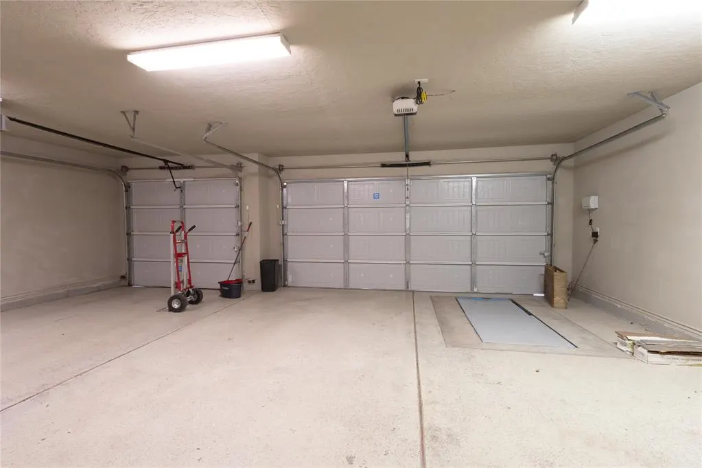 Photo 37 — 14101 S Independence Avenue, Oklahoma City, OK 73170