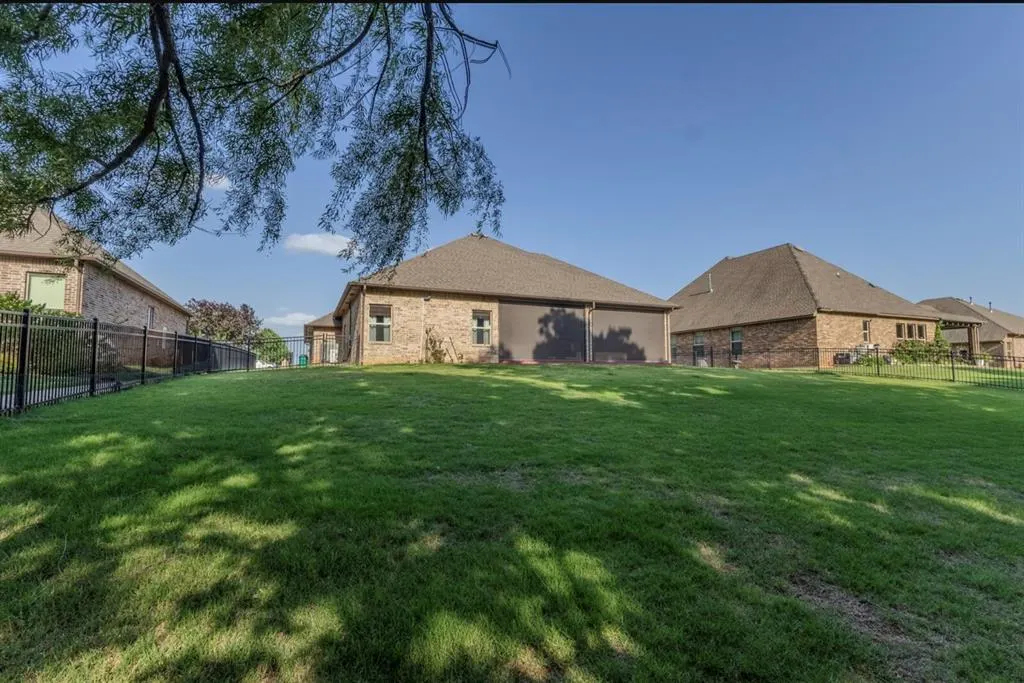 Photo 49 — 14101 S Independence Avenue, Oklahoma City, OK 73170